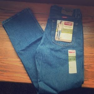 NWT Men Wrangler jeans